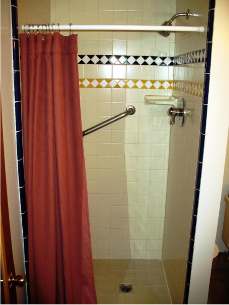 קלאמאת' פולס Golden West Motel מראה חיצוני תמונה